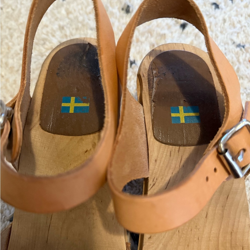 MIA Anja Clogs in Natural Color